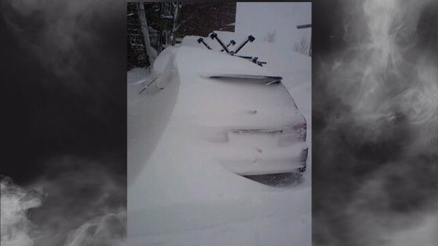 豪雪の駐車場