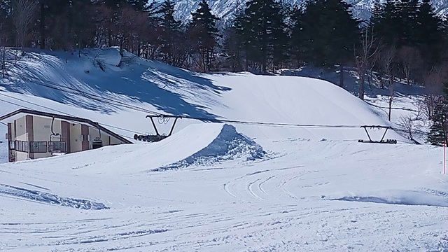 メインキッカー2連：1発目